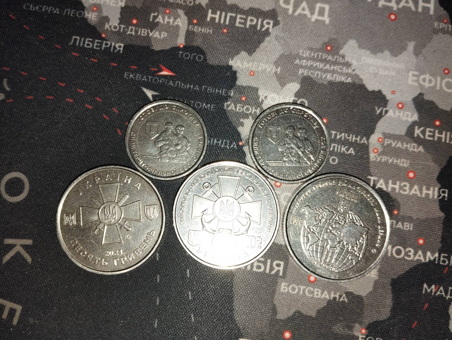 Коллекционные монеты 10 грн
