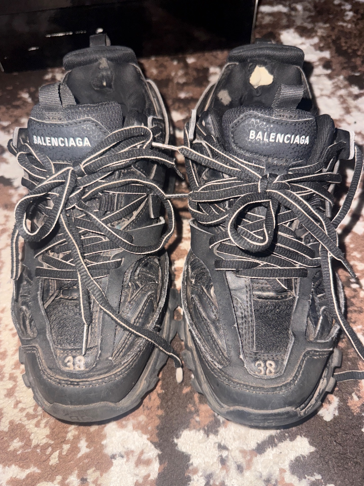 Balenciaga track
