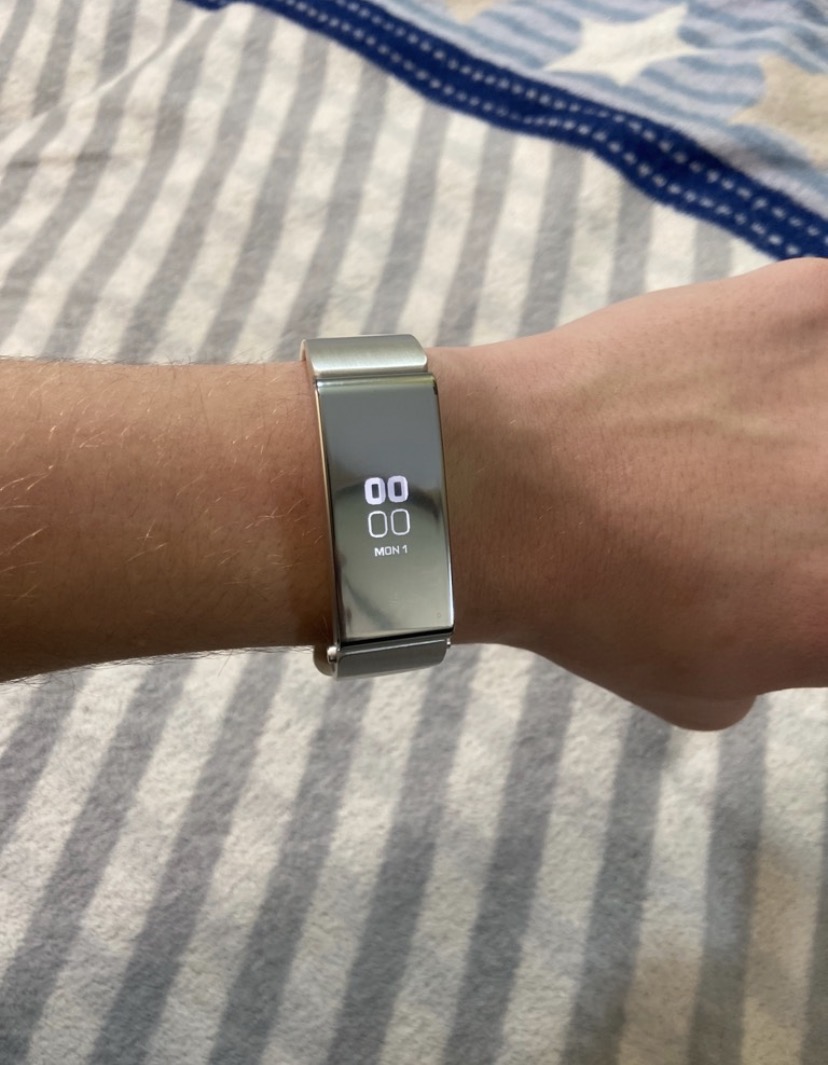 Huawei TalkBand смарт-годинник з навушником
