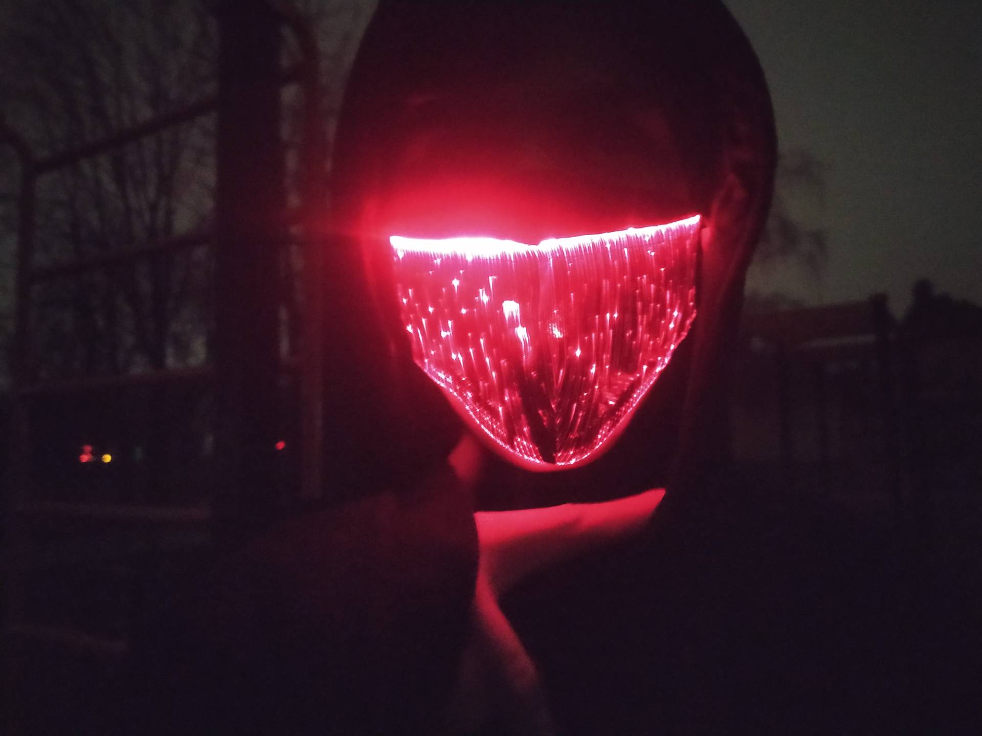 Маска! Светящаяся