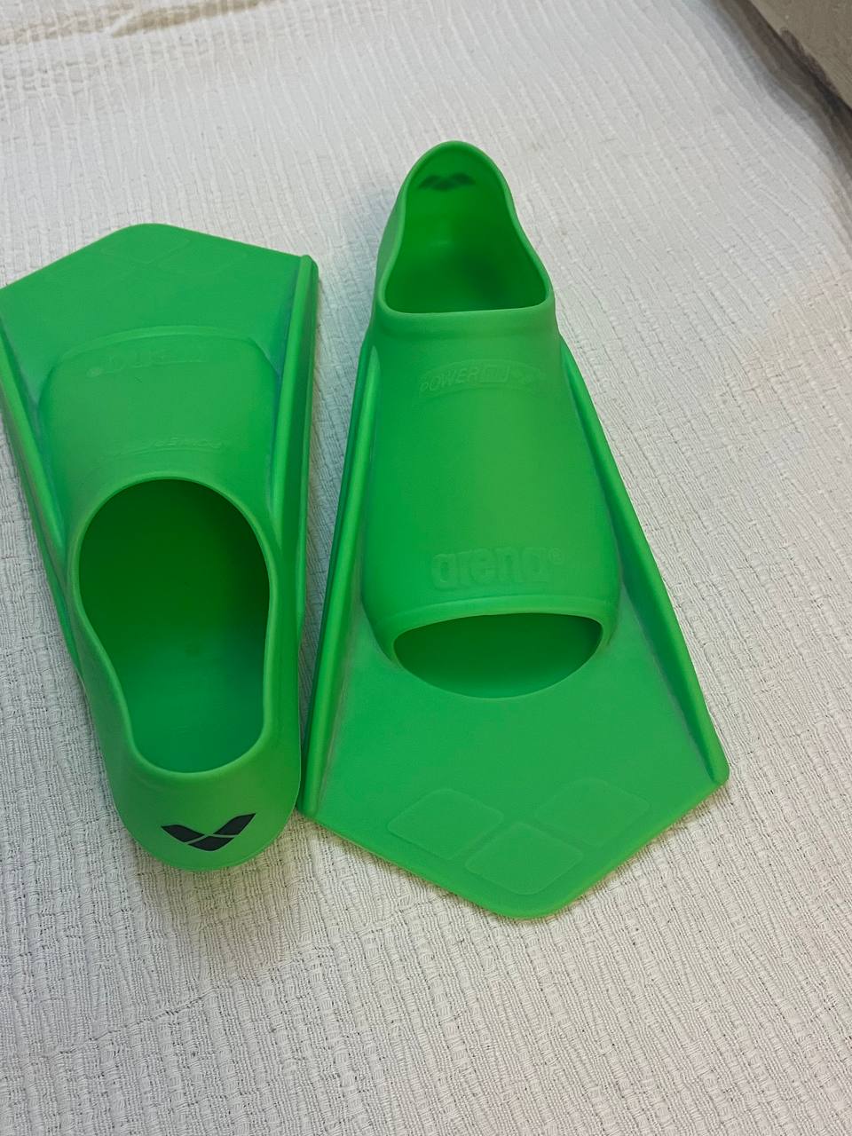 Ласти тренувальні ARENA POWERFIN HOOK ACID LIME
