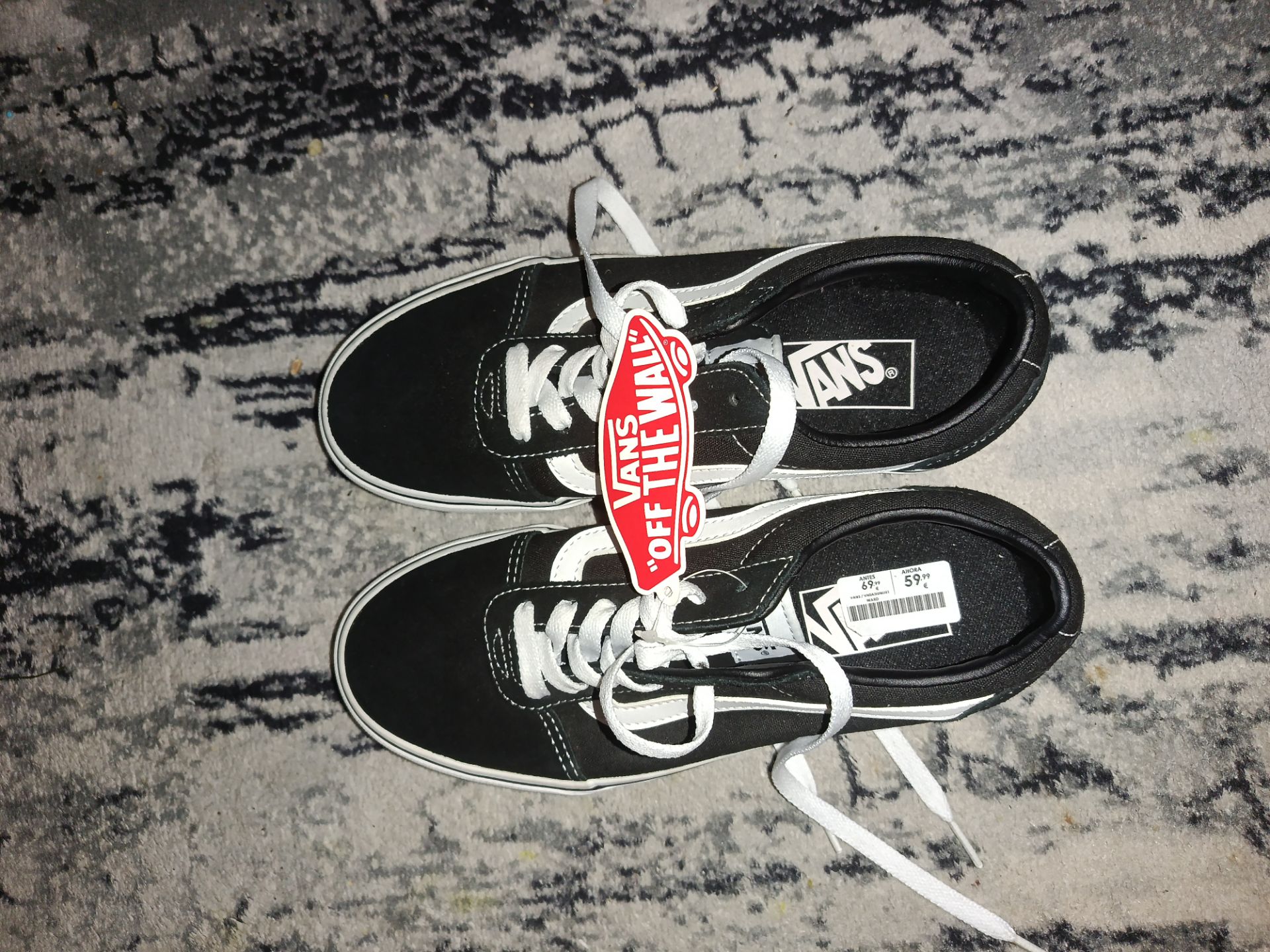 VANS